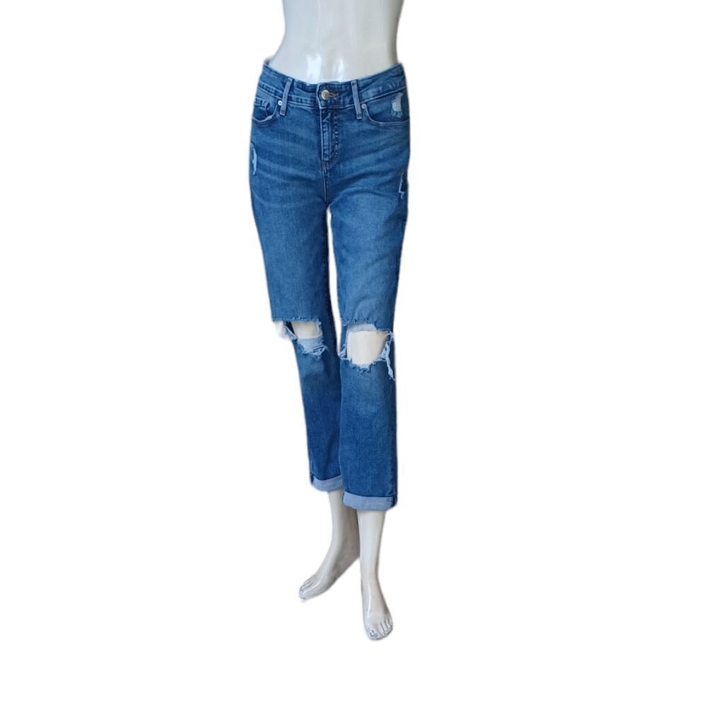 697910.....Denizen by Levi's Mid-Rise Boyfriend Jeans Size 2 W26